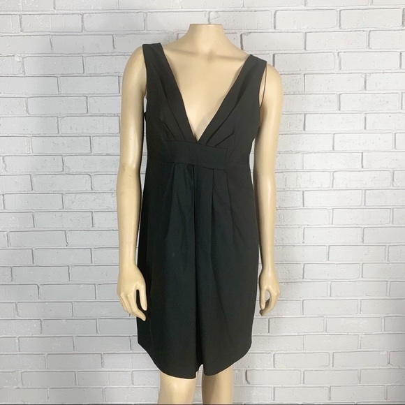 Laundry By Design Black Pleated V-Neck Dress - Picture 7 of 8